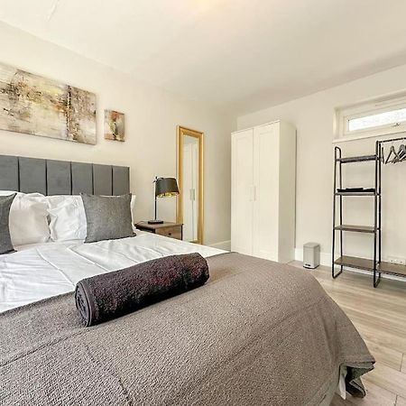 New Cosy Luxury 3 Bedroom House In Battersea Londra Exterior foto